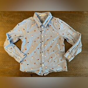 H&M Kids Christmas button down Shirt Size 7 Santa 🎅🏻 Snowman ⛄️ Elf & reindeer